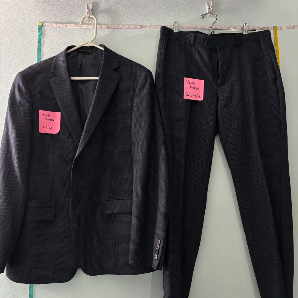 Lauren Ralph Lauren Blue Suit 42R 32x30